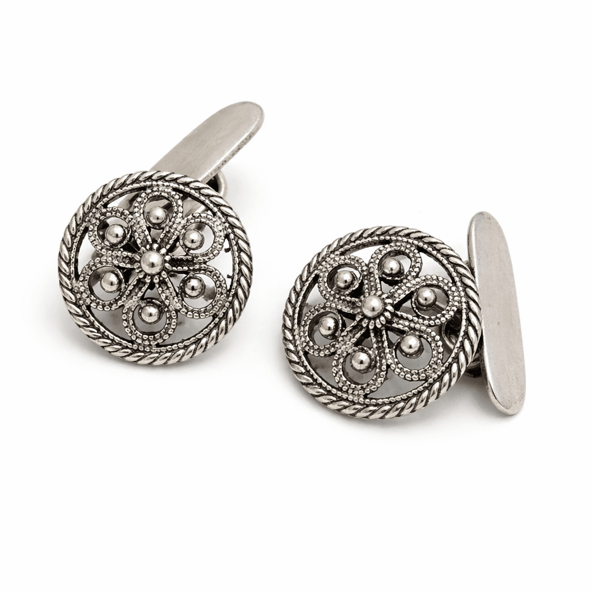 Mansjettknapper, oksidert sølv