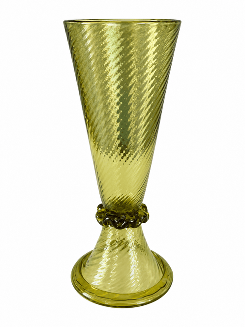 Hovedbilde Høye, grønne glass