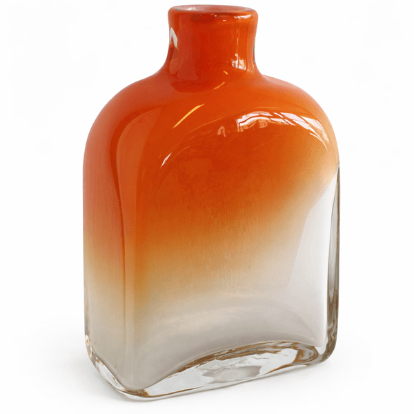 Hovedbilde Hanna Hellum, oransje vase